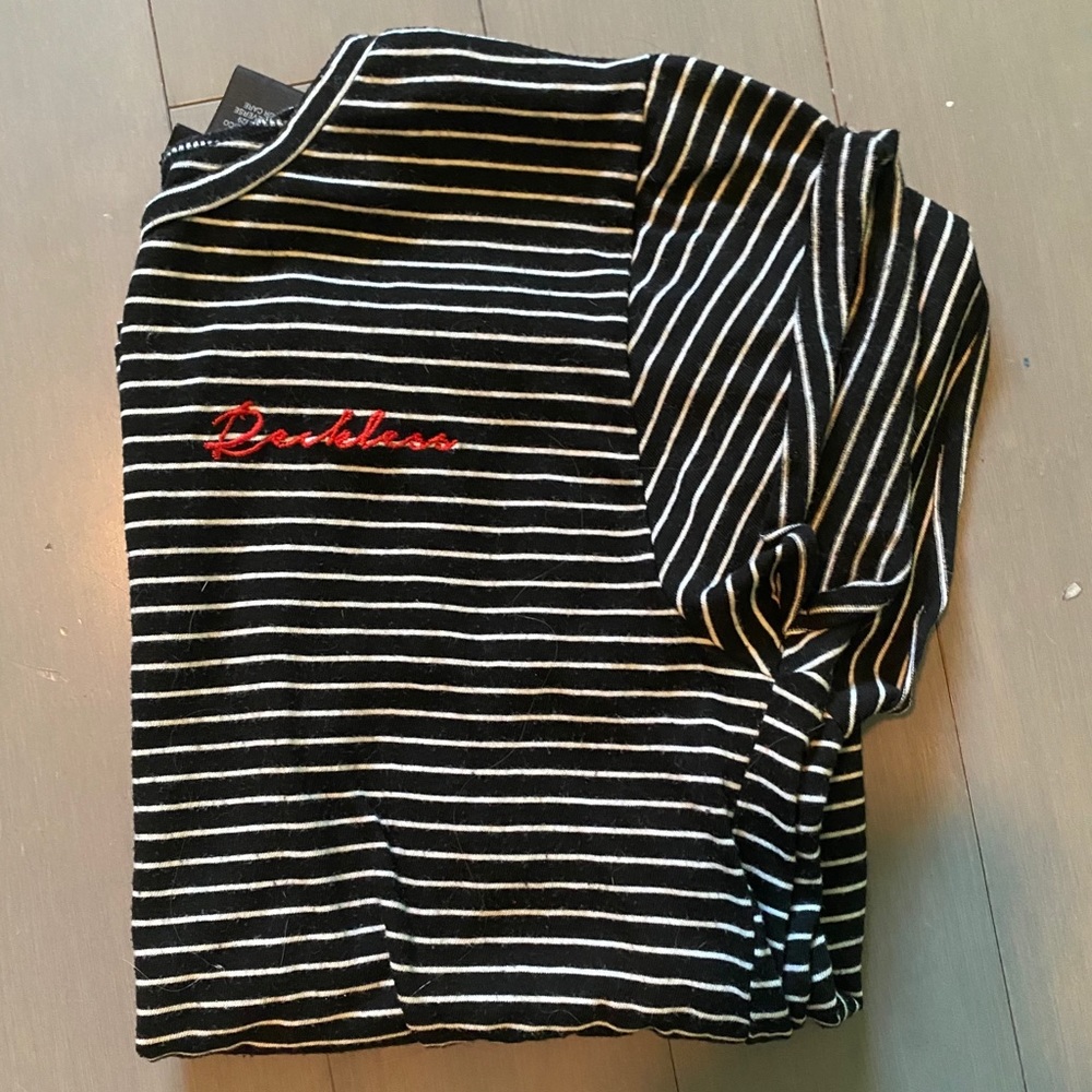 Cute tee shirt😻😻